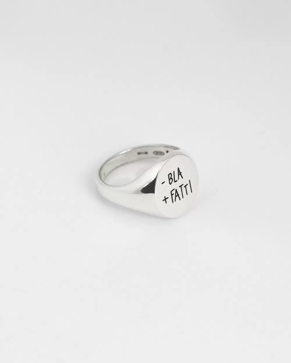 Nove25 Anello Chevalier Ovale Medio Csc