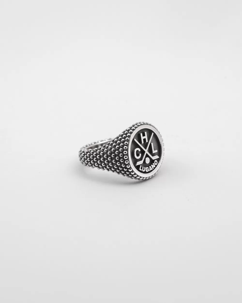 Nove25 Anello Chevalier Puntinato Hcl