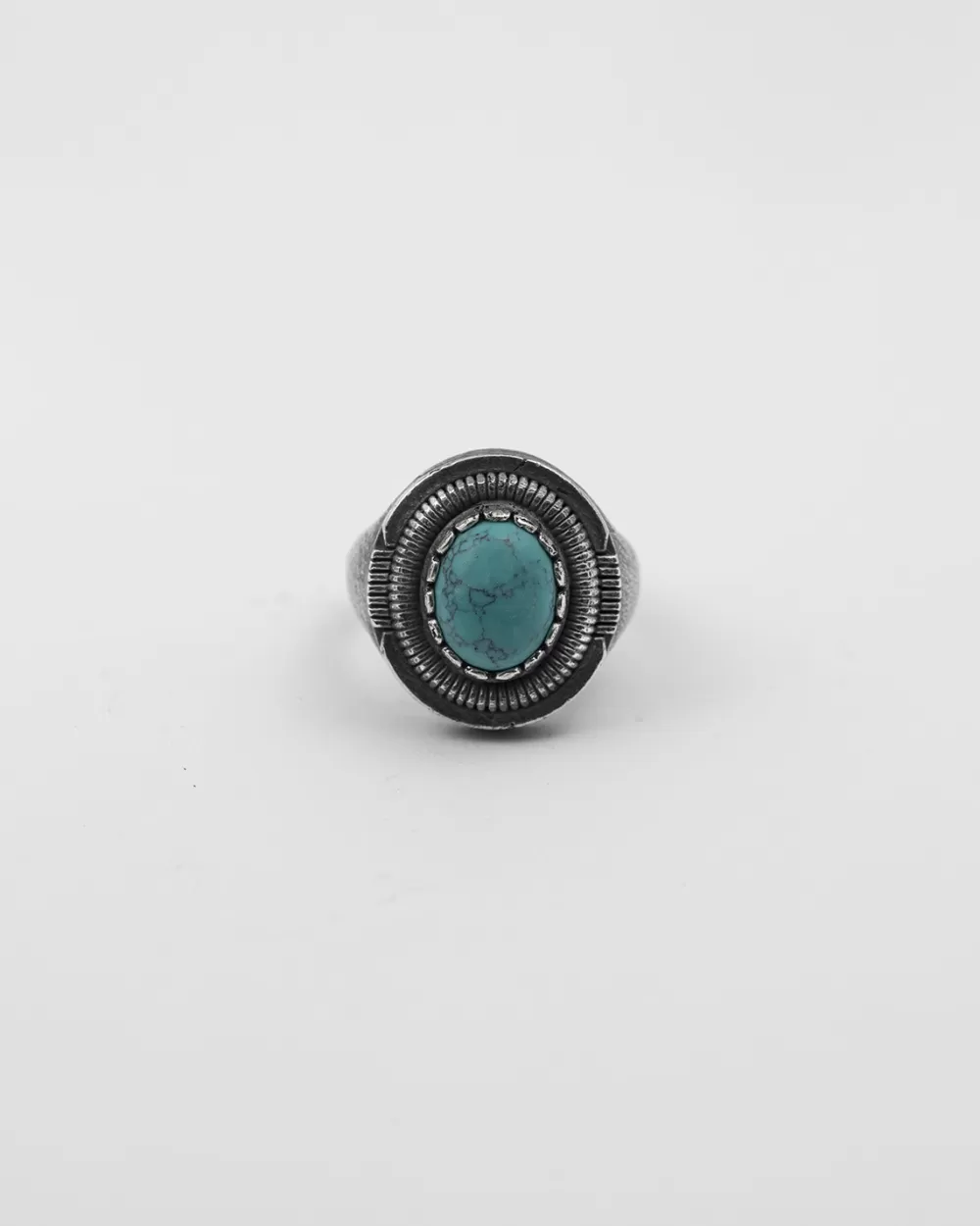 Nove25 Anello Chevalier Scudo Ovale Turchese