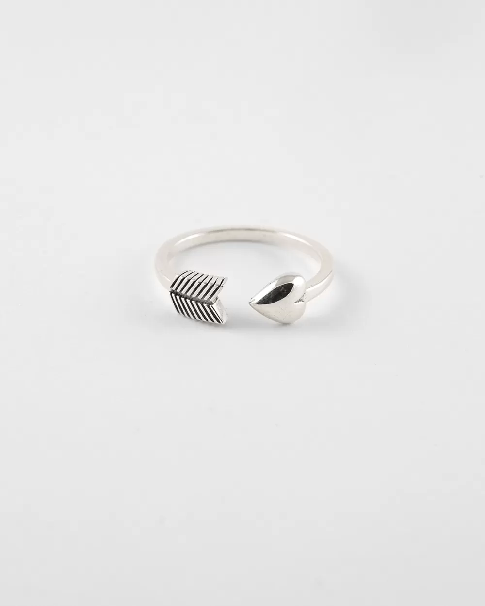Nove25 Fedina Freccia Cupido In Argento