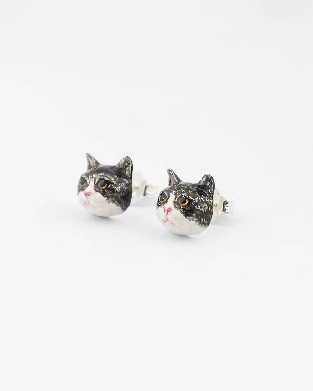 Nove25 Orecchini Gatto British Haircut Smaltati
