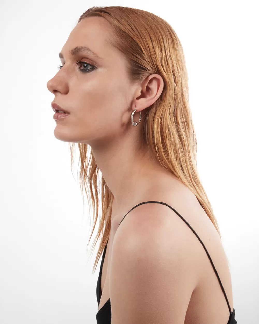 Nove25 Orecchini Piercing Con Sfera In Argento