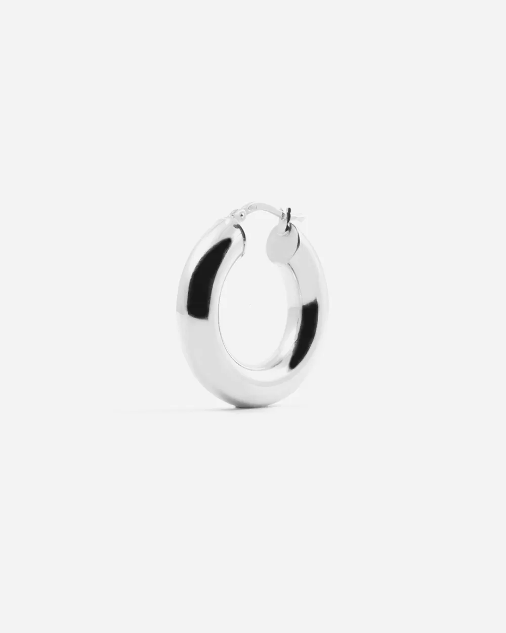 Nove25 Orecchino A Cerchio Bold Loop In Argento Rodiato