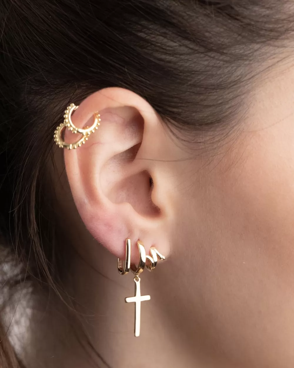 Nove25 Orecchino Singolo Cerchio Croce Grande Pendente / Oro Giallo Lucido