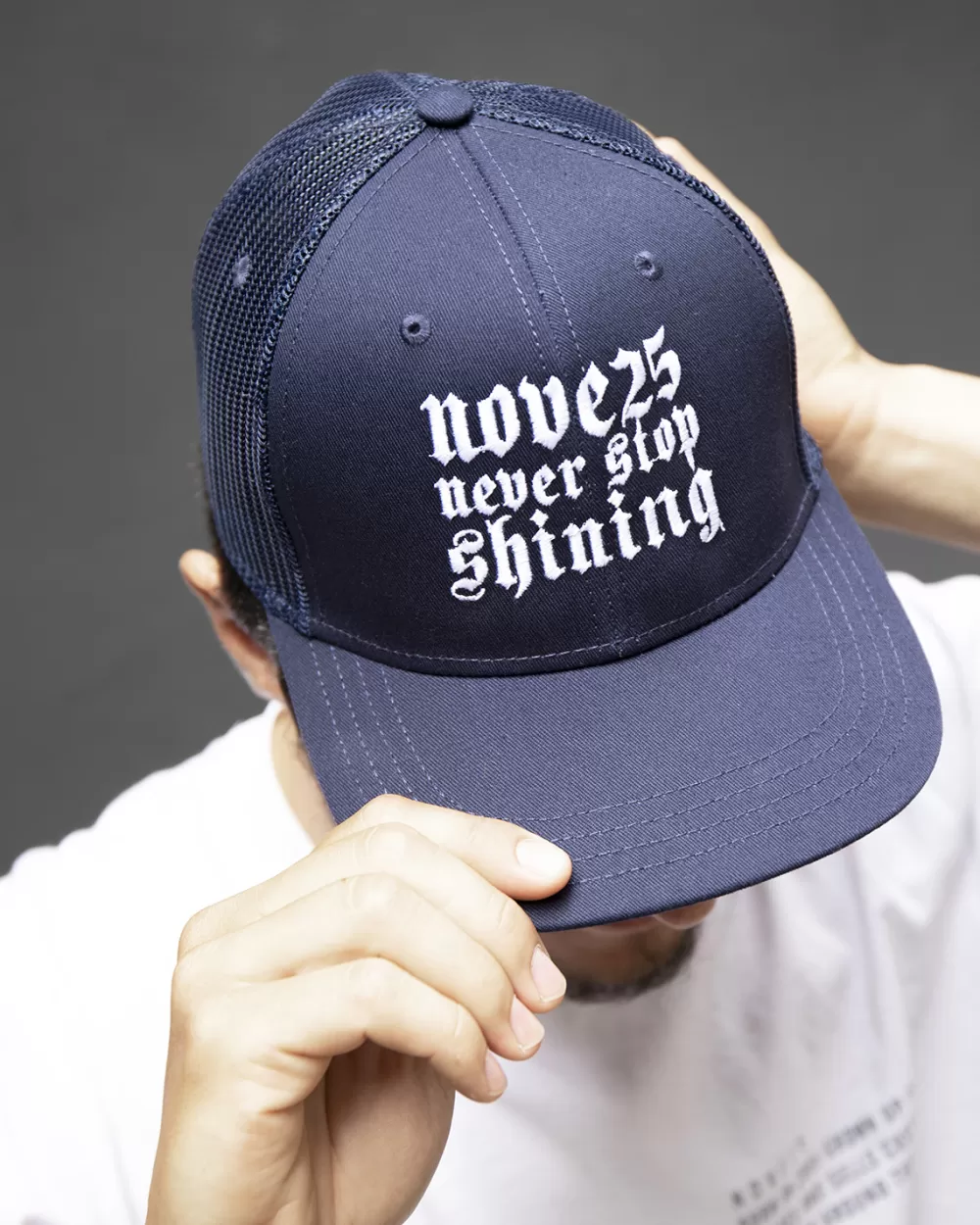 Nove25 Trucker Cap Navy
